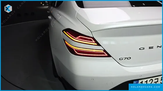GENESIS G70 GASOLINE 2.0T 4WD