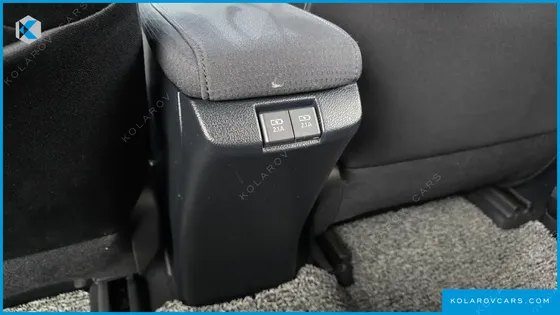 TOYOTA PRIUS 1.8