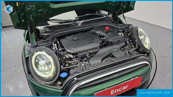MINI COOPER 5-DOOR PICCADILLY EDITION