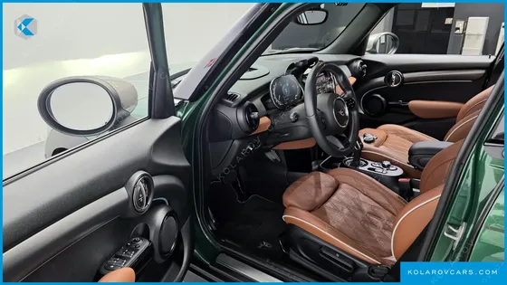 MINI COOPER 5-DOOR PICCADILLY EDITION