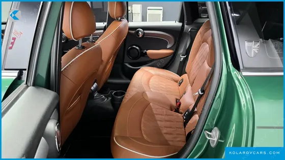 MINI COOPER 5-DOOR PICCADILLY EDITION