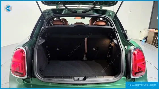 MINI COOPER 5-DOOR PICCADILLY EDITION