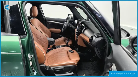 MINI COOPER 5-DOOR PICCADILLY EDITION