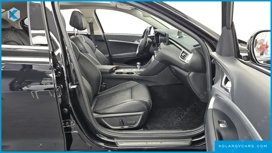 GENESIS G70 GASOLINE 3.3T 4WD