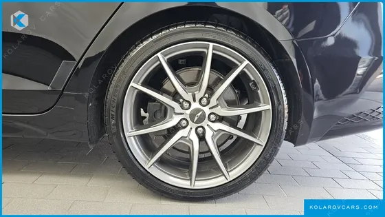 GENESIS G70 GASOLINE 3.3T 4WD