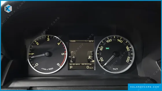 LAND ROVER DISCOVERY 3.0 SDV6 SE