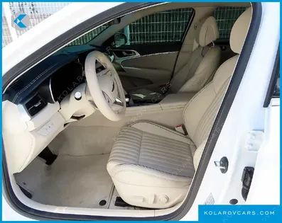 GENESIS G70 GASOLINE 2.5T 4WD