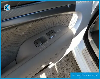 GENESIS G70 GASOLINE 2.5T 4WD