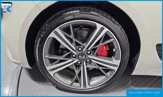 GENESIS G70 GASOLINE 3.3T 4WD
