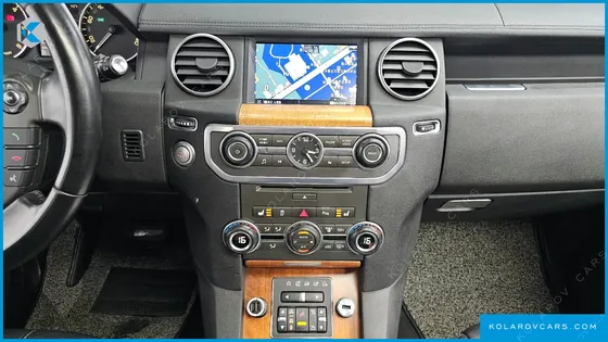 LAND ROVER DISCOVERY 3.0 SDV6 SE