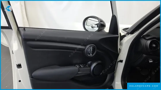MINI COOPER 5DOOR FIND LEATHER EDITION