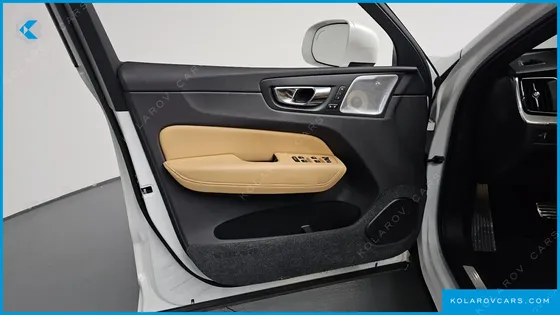 VOLVO XC60 T6 INSCRIPTION