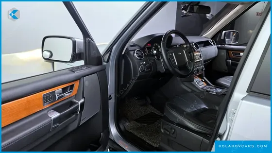 LAND ROVER DISCOVERY 3.0 SDV6 SE