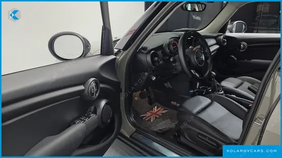 MINI COOPER 5DOOR STANDARD