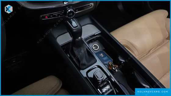 VOLVO XC60 T6 INSCRIPTION