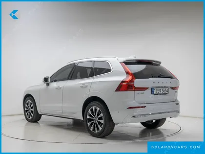 VOLVO XC60 B5 ULTIMATE BRIGHT