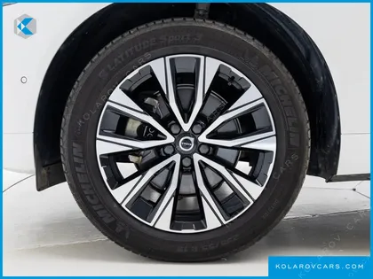 VOLVO XC60 B5 ULTIMATE BRIGHT