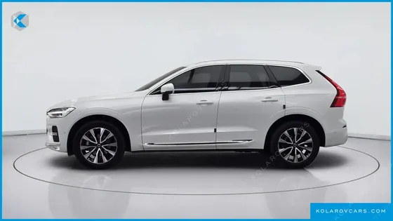 VOLVO XC60 B5 ULTIMATE BRIGHT