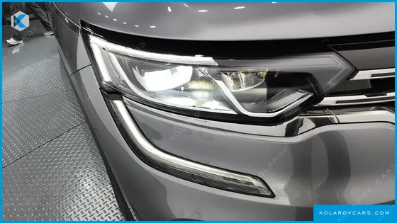 RENAULT KOREA QM6 (KOLEOS) DIESEL 4WD RE SIGNATURE