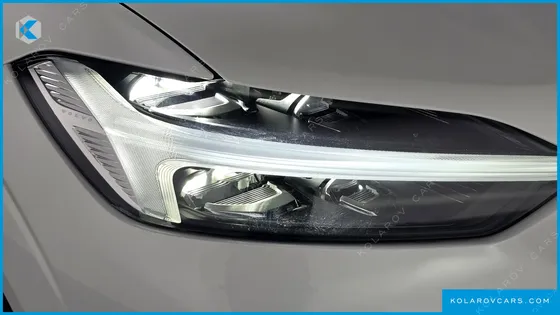 VOLVO XC60 B5 ULTIMATE BRIGHT