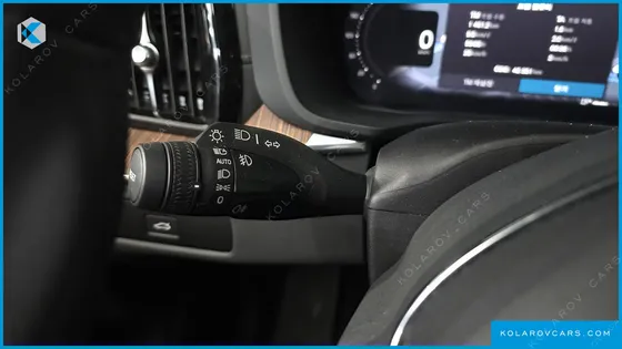 VOLVO XC60 B5 ULTIMATE BRIGHT