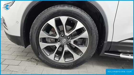 RENAULT KOREA QM6 (KOLEOS) DIESEL 4WD RE SIGNATURE