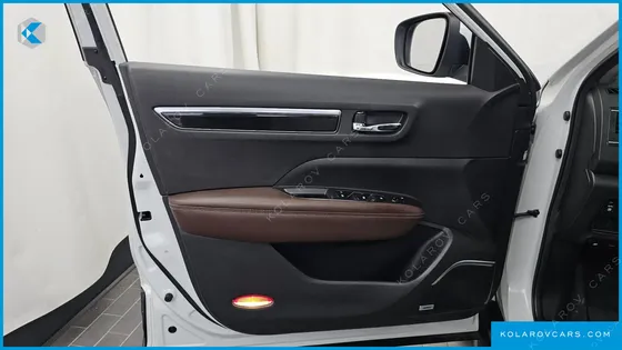 RENAULT KOREA QM6 (KOLEOS) DIESEL 4WD RE SIGNATURE