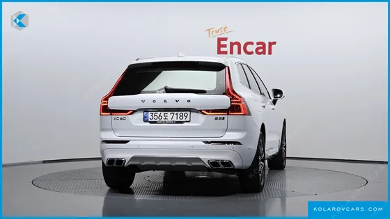VOLVO XC60 B5 INSCRIPTION