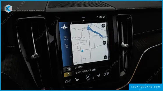 VOLVO XC60 B5 INSCRIPTION
