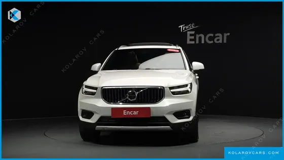 VOLVO XC40 B4 INSCRIPTION