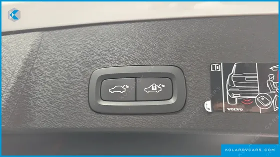 VOLVO XC40 B4 INSCRIPTION