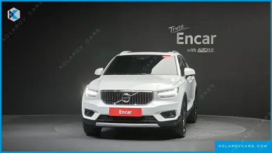 VOLVO XC40 B4 INSCRIPTION