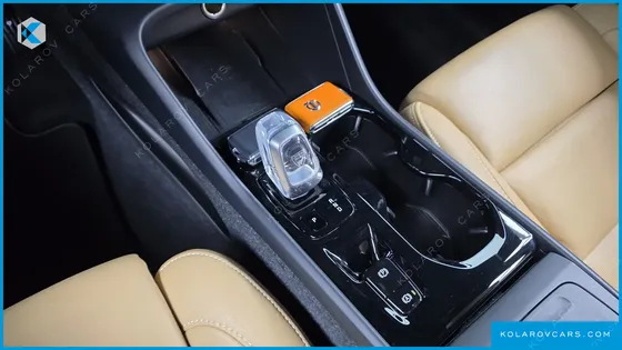 VOLVO XC40 B4 INSCRIPTION