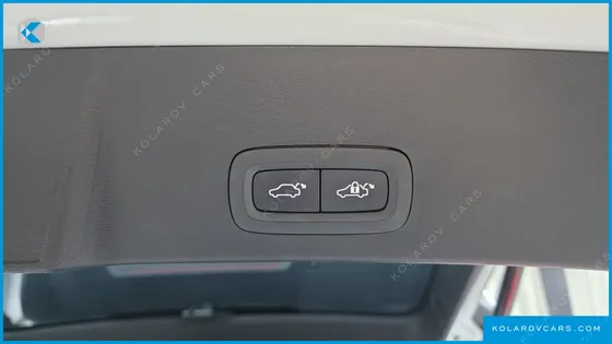 VOLVO XC40 B4 INSCRIPTION