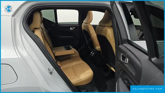 VOLVO XC40 B4 INSCRIPTION