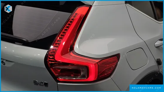 VOLVO XC40 B4 INSCRIPTION