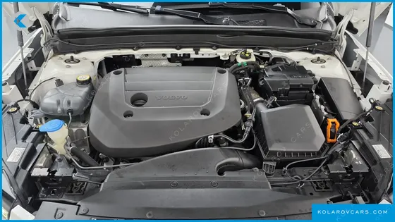 VOLVO XC40 B4 ULTIMATE BRIGHT
