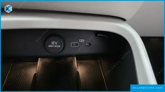 VOLVO XC40 B4 ULTIMATE BRIGHT