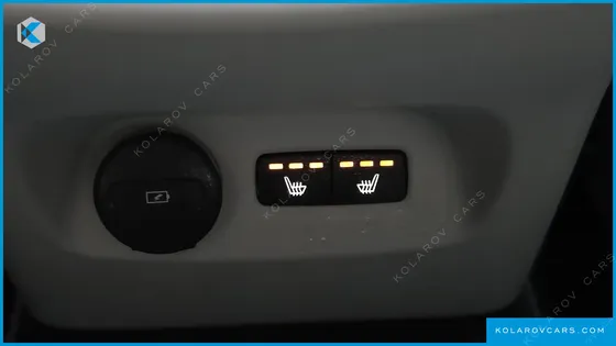 VOLVO XC40 B4 ULTIMATE BRIGHT