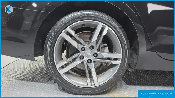 AUDI A4 40 TFSI PREMIUM