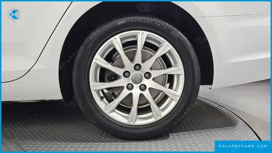 AUDI A4 40 TFSI