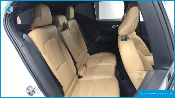 VOLVO XC40 B4 INSCRIPTION