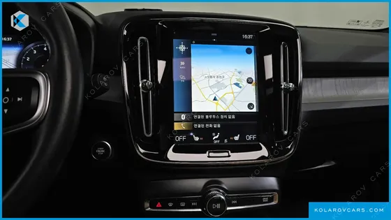 VOLVO XC40 B4 INSCRIPTION