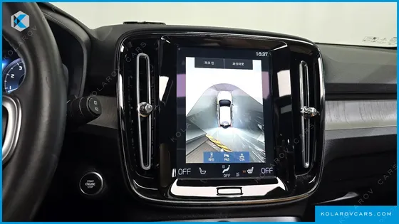 VOLVO XC40 B4 INSCRIPTION