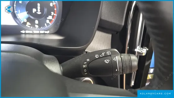 VOLVO XC40 B4 INSCRIPTION