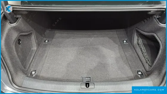 AUDI A4 40 TFSI PREMIUM