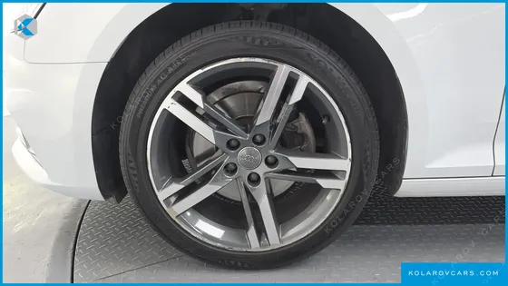AUDI A4 40 TFSI PREMIUM