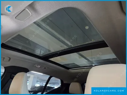 VOLVO XC40 B4 ULTRA BRIGHT