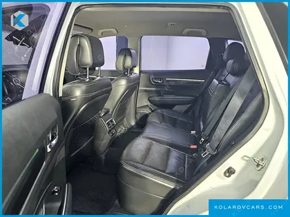 RENAULT KOREA QM6 (KOLEOS) DIESEL 2WD RE SIGNATURE