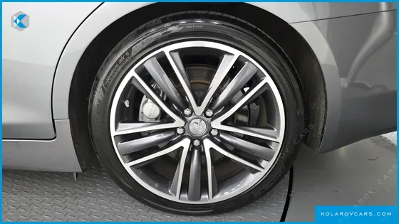 INFINITY Q50 3.5 BLUE SPORT ESSENTIAL